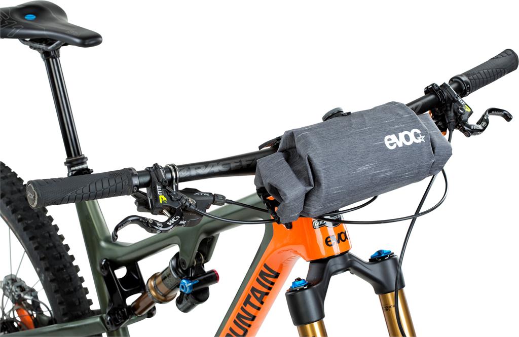 EVOC Handlebar Pack Boa M - carbon grey - Bilde 6