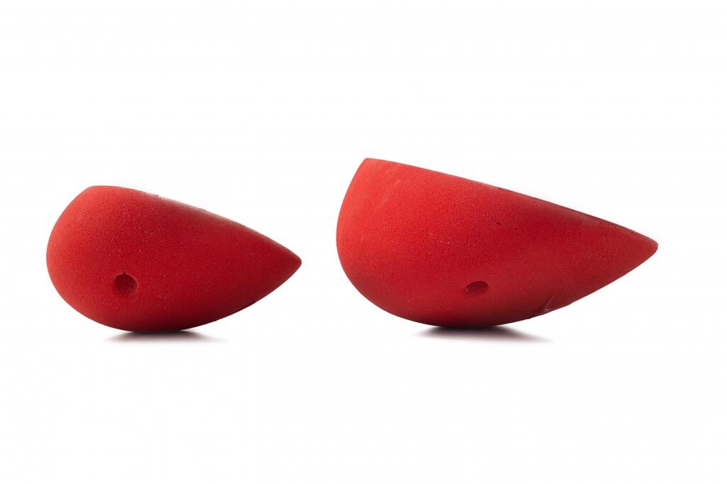 Captain Crux - Round Stones 01 - red